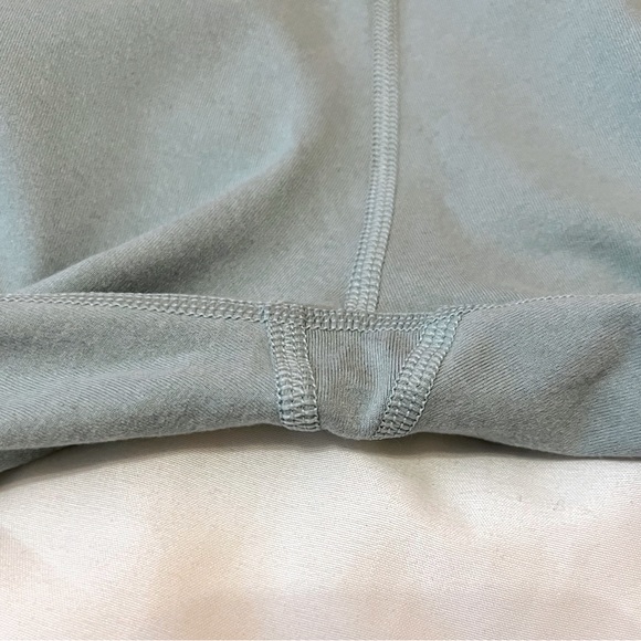 Light Teal aerie Chill. Play. Move. Size Large Leggings - Picture 5 of 8